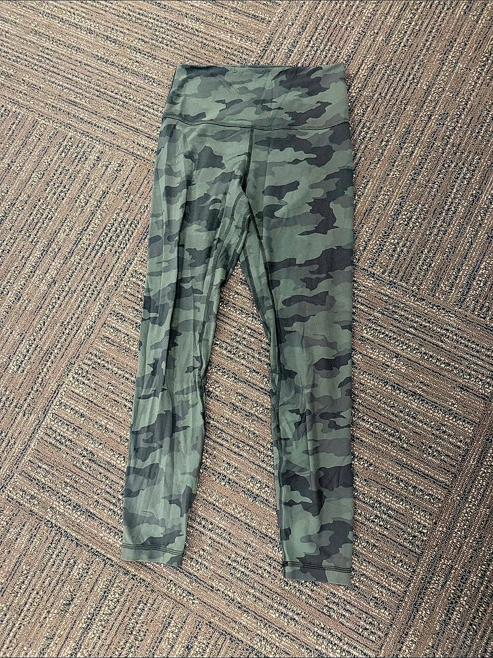 Lululemon Align Pant II 25" Camo Leggings Green